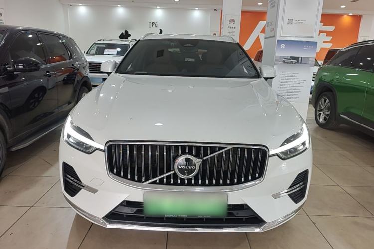 Used Volvo XC60 New Energy 2024 T8 Plug-in Hybrid Long-Range All-Wheel Drive Smart Luxury Edition Front