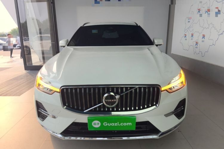Used Volvo XC60 New Energy 2024 T8 Plug-in Hybrid Long-Range All-Wheel Drive Smart Luxury Edition Front