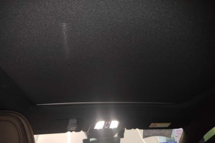 Used Volvo XC60 New Energy 2024 T8 Plug-in Hybrid Long-Range All-Wheel Drive Smart Luxury Edition Headliner