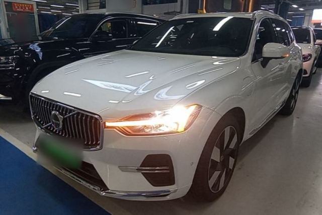 Used Volvo XC60 New Energy 2024 T8 Plug-in Hybrid Long-Range All-Wheel Drive Smart Luxury Edition