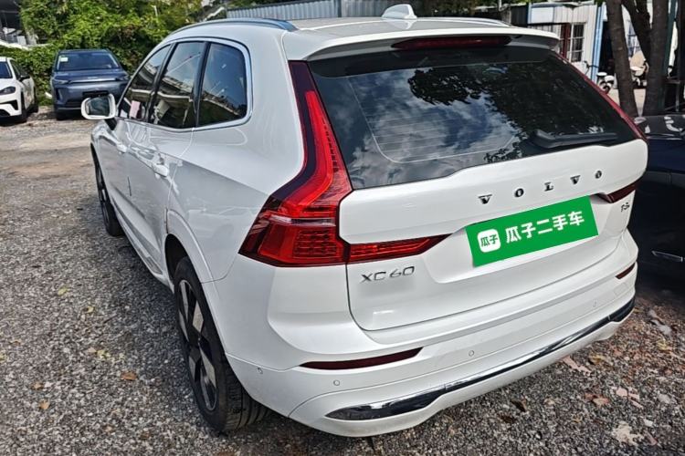 Used Volvo XC60 New Energy 2024 T8 Plug-in Hybrid Long-Range All-Wheel Drive Smart Luxury Edition Rear Left 45 Deg
