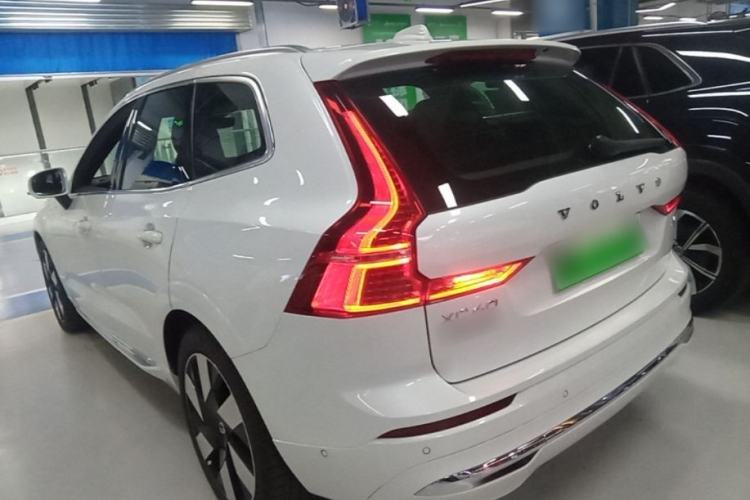 Used Volvo XC60 New Energy 2024 T8 Plug-in Hybrid Long-Range All-Wheel Drive Smart Luxury Edition Rear Left 45 Deg