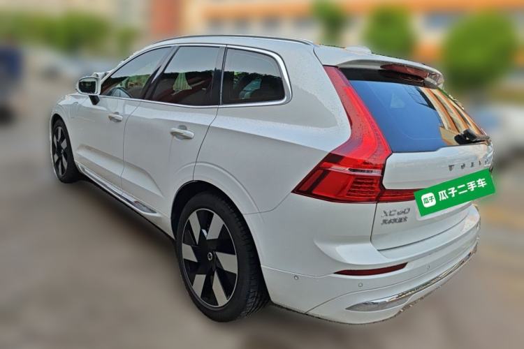 Used Volvo XC60 New Energy 2024 T8 Plug-in Hybrid Long-Range All-Wheel Drive Smart Luxury Edition Rear Left 45 Deg