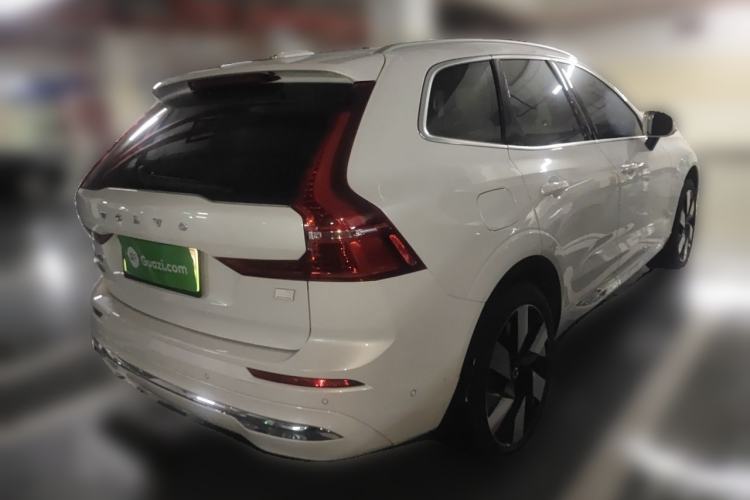 Used Volvo XC60 New Energy 2024 T8 Plug-in Hybrid Long-Range All-Wheel Drive Smart Luxury Edition Rear Right 45 Deg