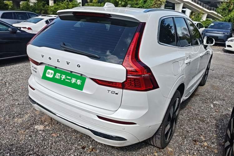 Used Volvo XC60 New Energy 2024 T8 Plug-in Hybrid Long-Range All-Wheel Drive Smart Luxury Edition Rear Right 45 Deg