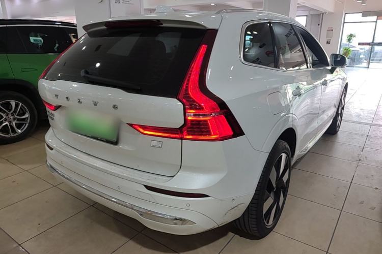 Used Volvo XC60 New Energy 2024 T8 Plug-in Hybrid Long-Range All-Wheel Drive Smart Luxury Edition Rear Right 45 Deg