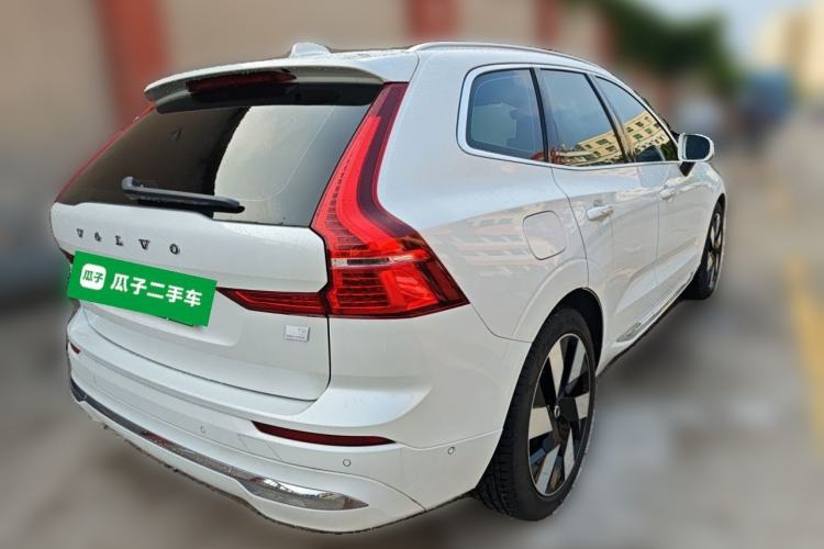 Used Volvo XC60 New Energy 2024 T8 Plug-in Hybrid Long-Range All-Wheel Drive Smart Luxury Edition Rear Right 45 Deg