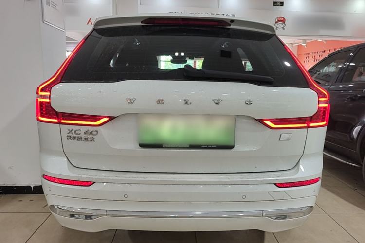 Used Volvo XC60 New Energy 2024 T8 Plug-in Hybrid Long-Range All-Wheel Drive Smart Luxury Edition Rear