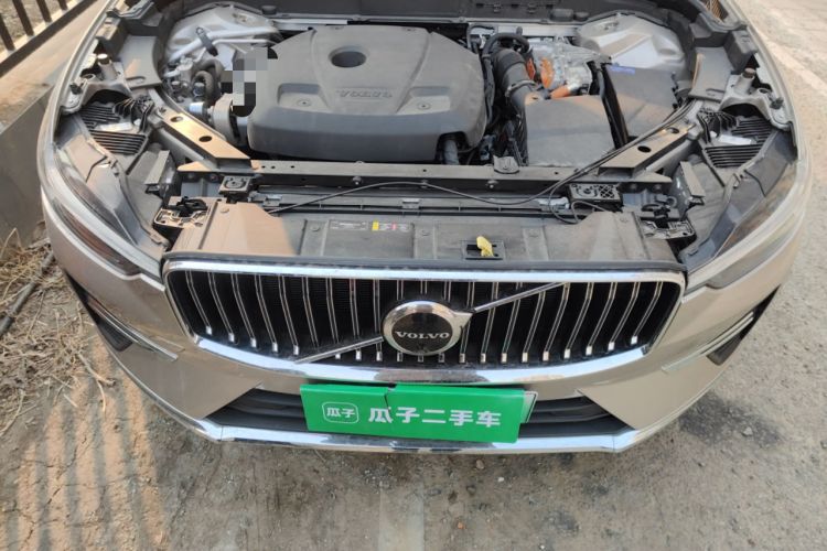 Used Volvo XC60 New Energy 2024 T8 Plug-in Hybrid Long-Range All-Wheel Drive Smart Luxury Edition Engine Bay