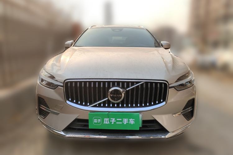 Used Volvo XC60 New Energy 2024 T8 Plug-in Hybrid Long-Range All-Wheel Drive Smart Luxury Edition Front