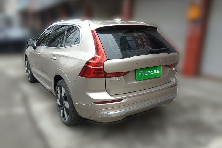 Used Volvo XC60 New Energy 2024 T8 Plug-in Hybrid Long-Range All-Wheel Drive Smart Luxury Edition Rear Left 45 Deg