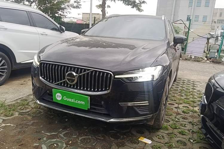 Volvo XC60 New Energy 2025 Plug-in Hybrid Long-Range All-Wheel Drive Smart & Luxurious Edition
