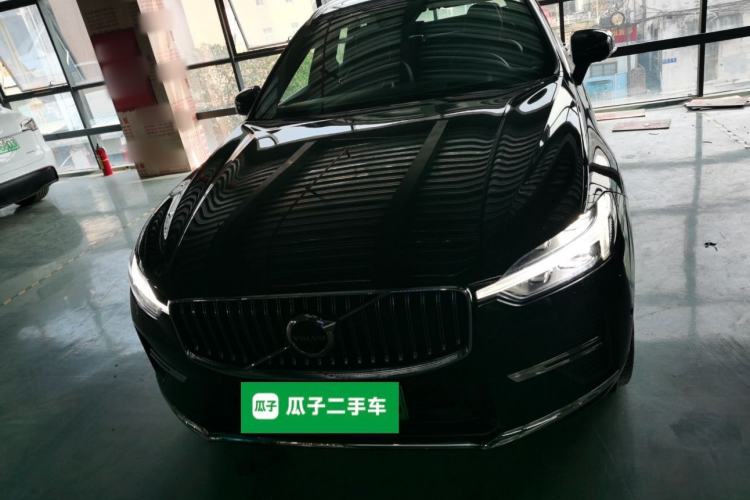 Used Volvo XC60 New Energy 2025 Plug-in Hybrid Long-Range All-Wheel Drive Smart Luxury Edition Front