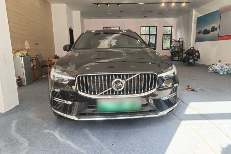 Used Volvo XC60 New Energy 2025 Plug-in Hybrid Long-Range All-Wheel Drive Smart Luxury Edition Front