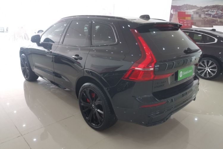 Used Volvo XC60 New Energy 2025 Plug-in Hybrid Long-Range All-Wheel Drive Zhiyuan Extreme Night Black Edition Left Side