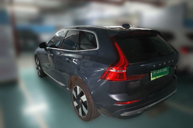 Used Volvo XC60 New Energy 2025 Plug-in Hybrid Long-Range All-Wheel Drive Smart & Luxurious Edition Rear Left 45 Deg