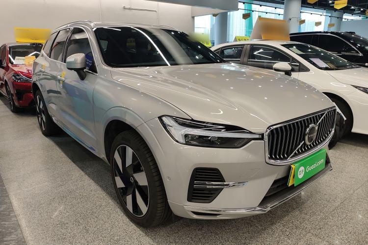 Used Volvo XC60 New Energy 2025 Plug-in Hybrid Long-Range All-Wheel Drive Smart & Luxurious Edition Exterior 1
