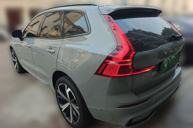 Used Volvo XC60 New Energy 2025 Plug-in Hybrid Long-Range All-Wheel Drive Zhiyuan Sport Edition Rear Left 45 Deg