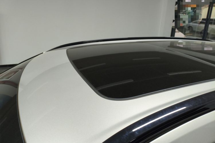 Used Volvo XC60 New Energy 2025 Plug-in Hybrid Long-Range All-Wheel Drive Zhiyuan Sport Edition Roof