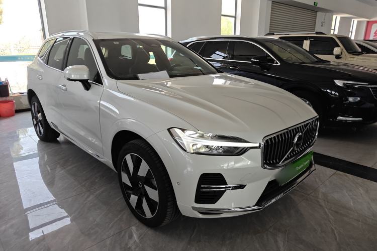 Used Volvo XC60 New Energy 2025 Plug-in Hybrid Long-Range All-Wheel Drive Smart Luxury Edition Exterior 1