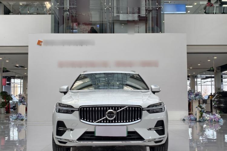 Used Volvo XC60 New Energy 2025 Plug-in Hybrid Long-Range All-Wheel Drive Smart & Luxurious Edition Exterior 1