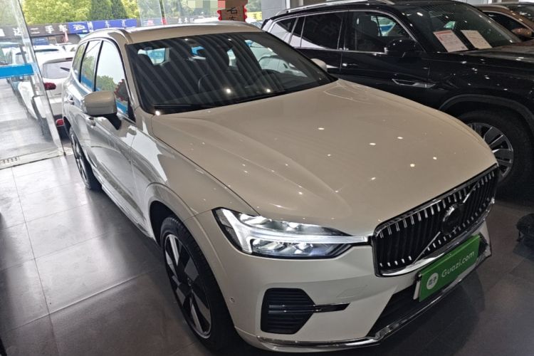 Used Volvo XC60 New Energy 2025 Plug-in Hybrid Long-Range All-Wheel Drive Smart Luxury Edition Exterior 1