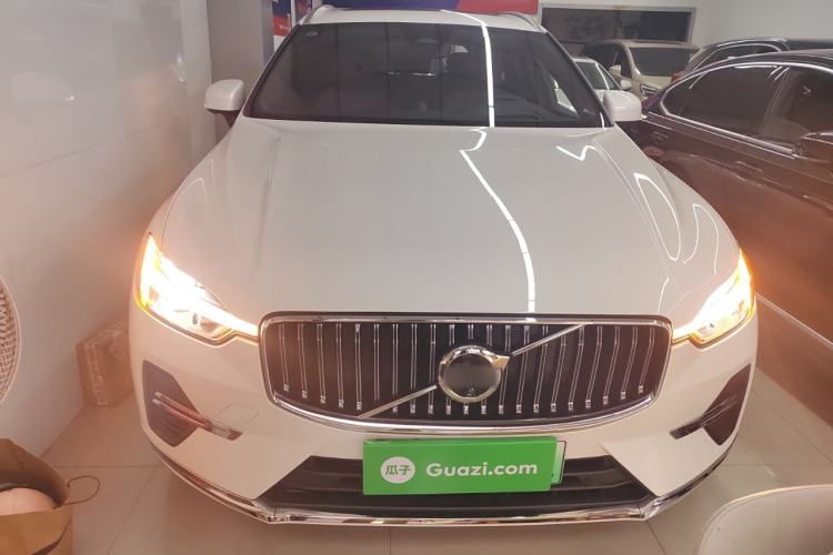 Used Volvo XC60 New Energy 2025 Plug-in Hybrid Long-Range All-Wheel Drive Smart Luxury Edition Exterior 1