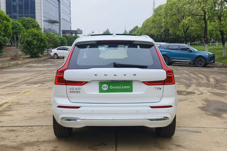 Used Volvo XC60 New Energy 2025 Plug-in Hybrid Long-Range All-Wheel Drive Smart & Luxurious Edition Exterior 5