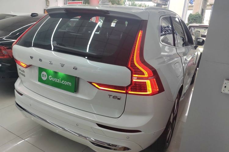 Used Volvo XC60 New Energy 2025 Plug-in Hybrid Long-Range All-Wheel Drive Smart Luxury Edition Exterior 5