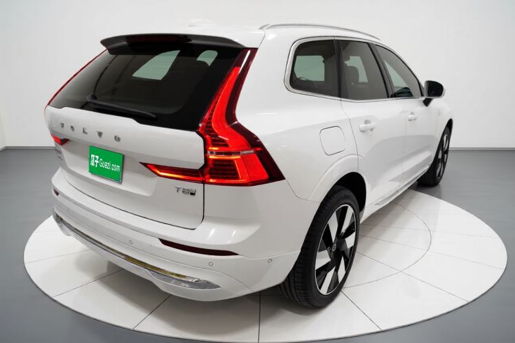 Used Volvo XC60 New Energy 2025 Plug-in Hybrid Long-Range All-Wheel Drive Smart & Luxurious Edition Exterior 5