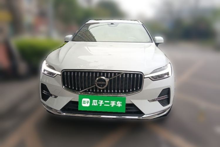 Used Volvo XC60 New Energy 2025 Plug-in Hybrid Long-Range All-Wheel Drive Smart & Luxurious Edition Front