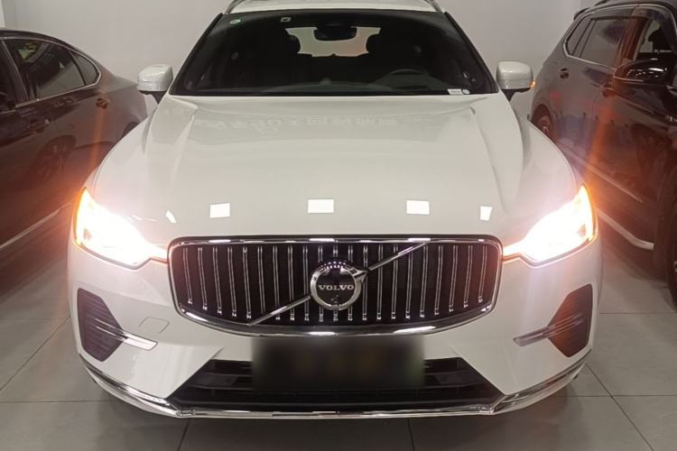 Used Volvo XC60 New Energy 2025 Plug-in Hybrid Long-Range All-Wheel Drive Smart Luxury Edition Front