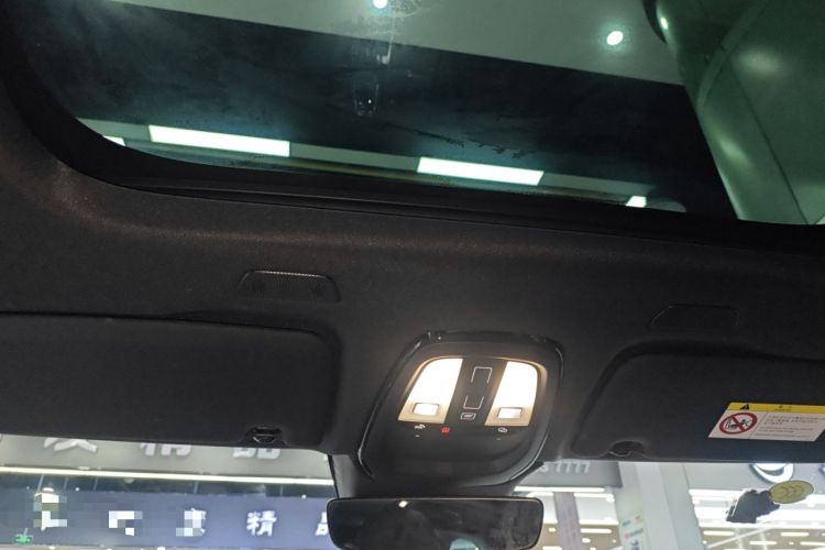 Used Volvo XC60 New Energy 2025 Plug-in Hybrid Long-Range All-Wheel Drive Smart Luxury Edition Headliner