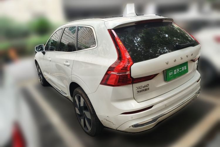 Used Volvo XC60 New Energy 2025 Plug-in Hybrid Long-Range All-Wheel Drive Smart & Luxurious Edition Rear Left 45 Deg