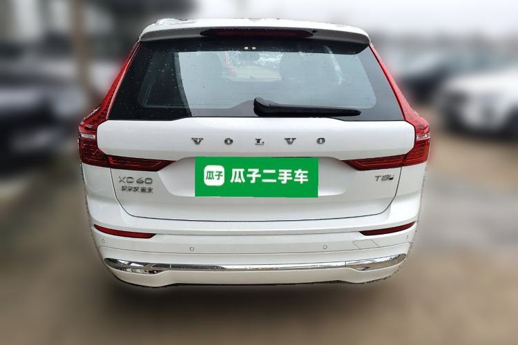 Used Volvo XC60 New Energy 2025 Plug-in Hybrid Long-Range All-Wheel Drive Smart Luxury Edition Rear