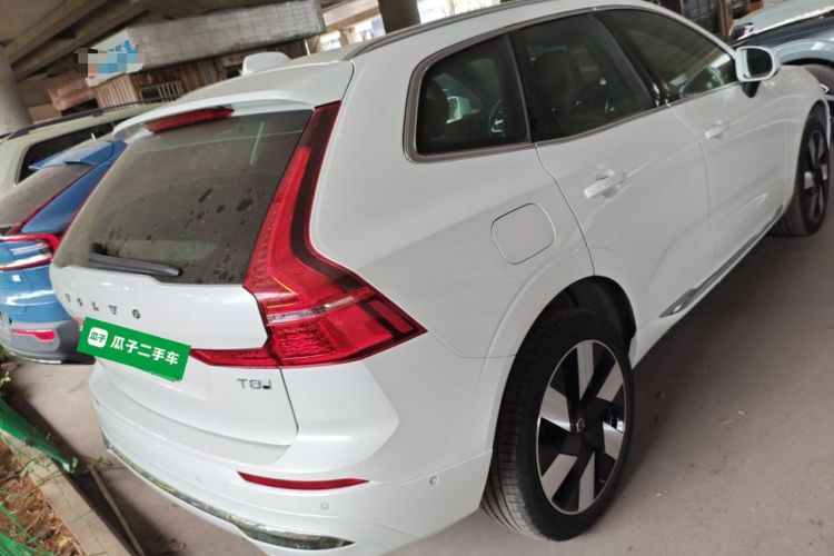 Used Volvo XC60 New Energy 2025 Plug-in Hybrid Long-Range All-Wheel Drive Smart Luxury Edition Rear Right 45 Deg