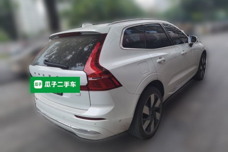 Used Volvo XC60 New Energy 2025 Plug-in Hybrid Long-Range All-Wheel Drive Smart & Luxurious Edition Rear Right 45 Deg