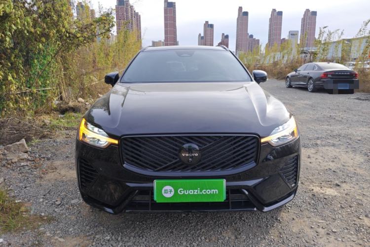 Used Volvo XC60 New Energy 2026 Model Plug-in Hybrid Long-Range Four-Wheel Drive Zhiyuan Polar Night Black Edition Exterior 1