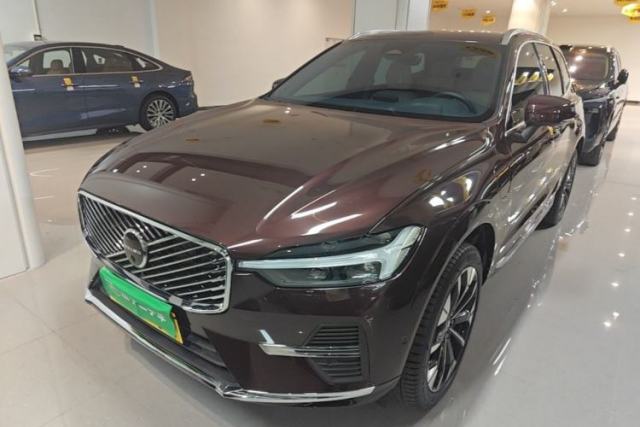 Used Volvo XC60 New Energy 2026 Model Plug-in Hybrid Long-Range Four-Wheel Drive Zhiyuan Luxury Edition