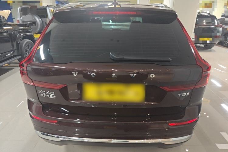 Used Volvo XC60 New Energy 2026 Model Plug-in Hybrid Long-Range Four-Wheel Drive Zhiyuan Luxury Edition Rear