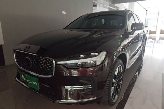 Used Volvo XC60 New Energy 2026 Model Plug-in Hybrid Long-Range Four-Wheel Drive Zhiyuan Luxury Edition