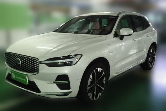 Used Volvo XC60 New Energy 2026 Model Plug-in Hybrid Long-Range Four-Wheel Drive Zhiyuan Luxury Edition