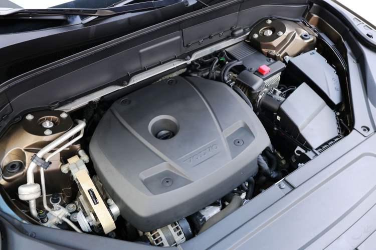 Used Volvo XC90 2017 T6 Zhiya Edition 5-seater Engine Bay