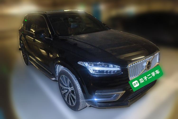 Used Volvo XC90 2023 B6 Zhiyi Luxury Edition 7-Seater Front Right 45 Deg