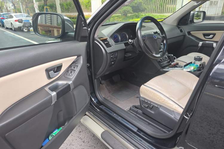Used Volvo XC90 2010 3.2 AWD Driver Seat