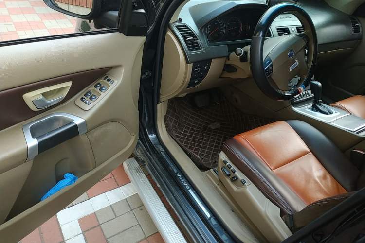 Used Volvo XC90 2010 2.5T AWD Driver Seat