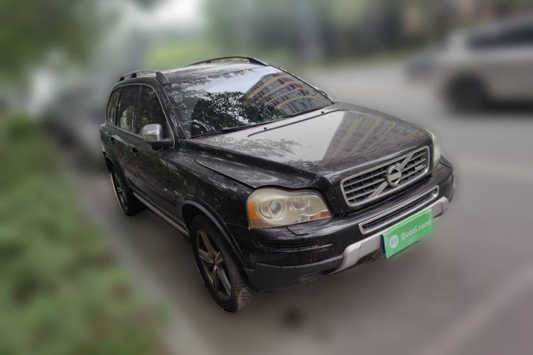 Used Volvo XC90 2010 2.5T AWD Sport Edition Front Right 45 Deg