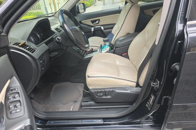 Used Volvo XC90 2010 3.2 AWD Left Front Seat