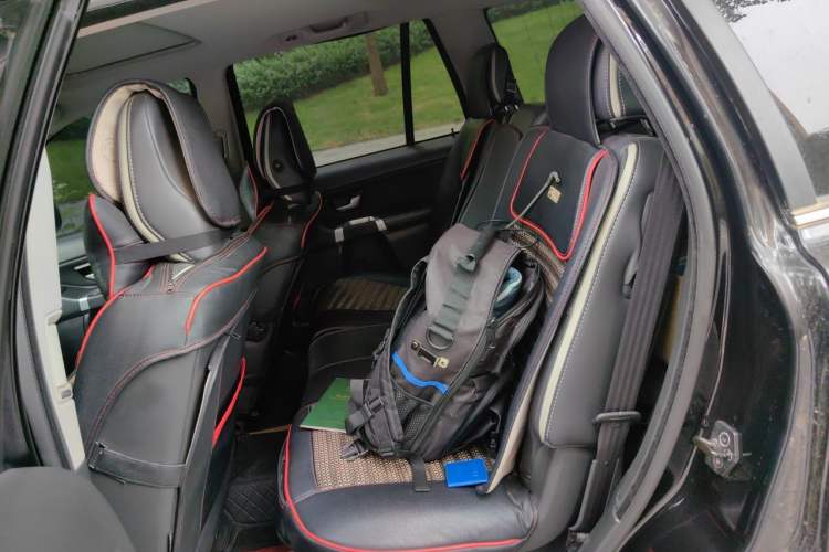 Used Volvo XC90 2010 2.5T AWD Sport Edition Left Rear Seat