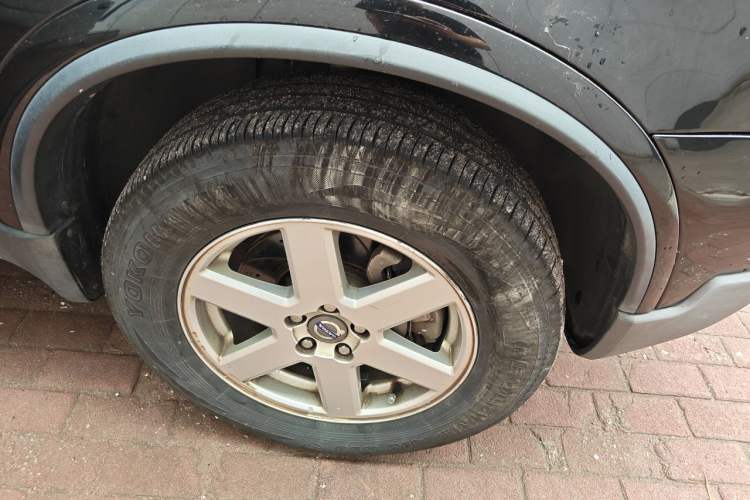 Used Volvo XC90 2010 2.5T AWD Right Front Wheel Hub